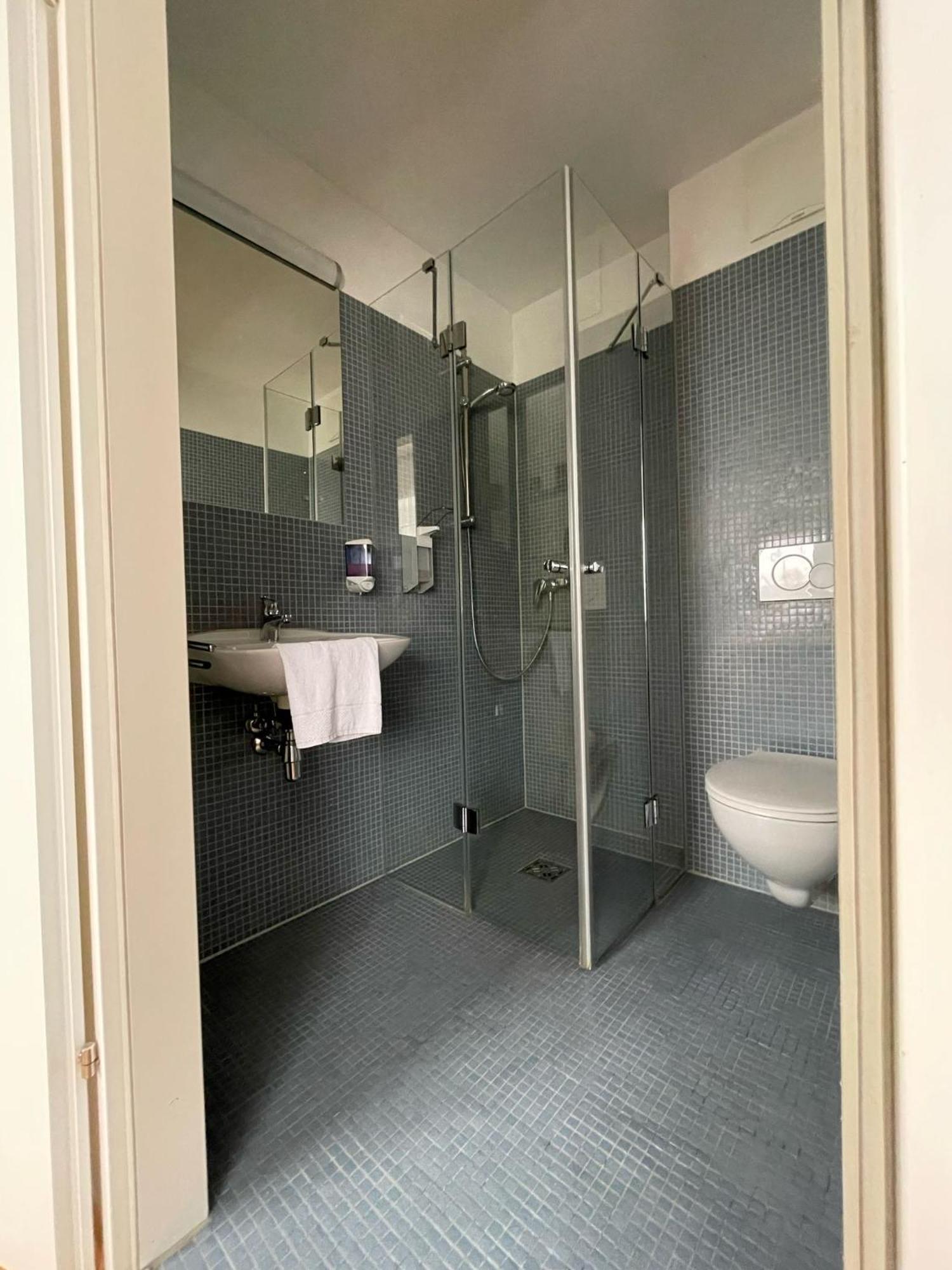 Workbase Hostel Wiedeń Zewnętrze zdjęcie