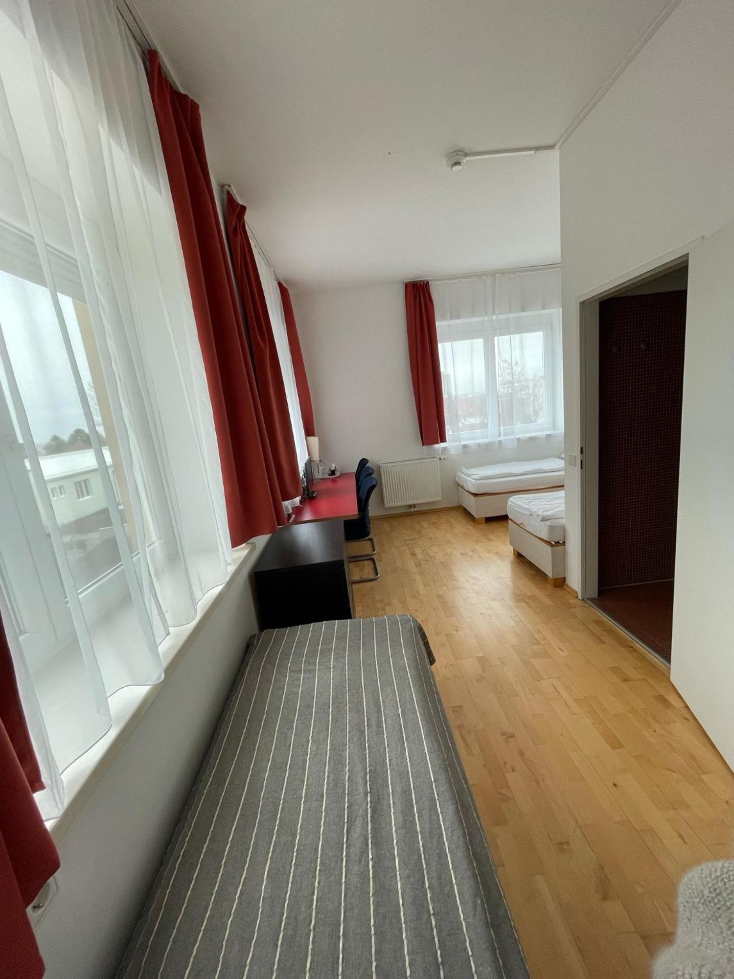 Workbase Hostel Wiedeń Zewnętrze zdjęcie