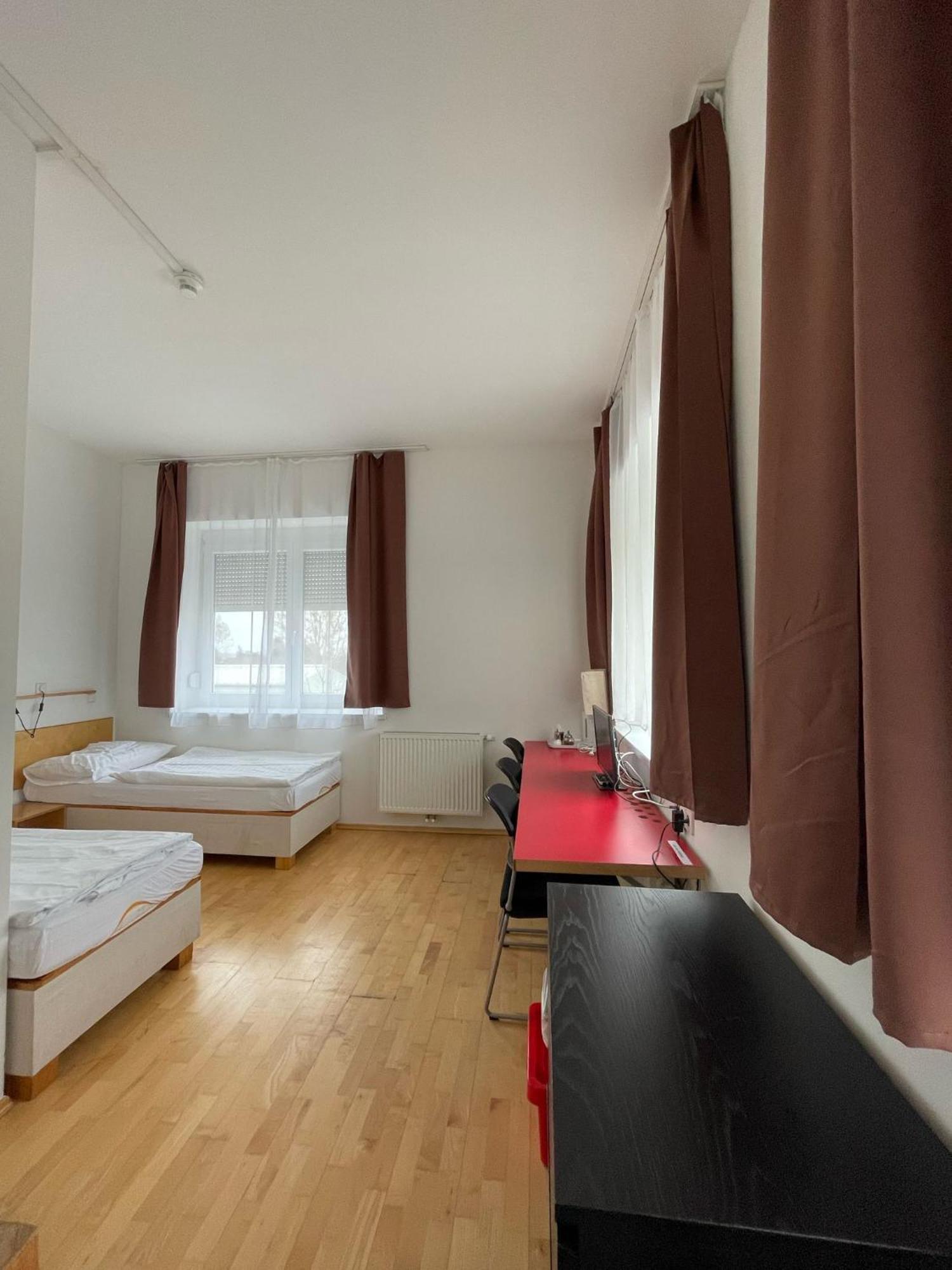 Workbase Hostel Wiedeń Zewnętrze zdjęcie